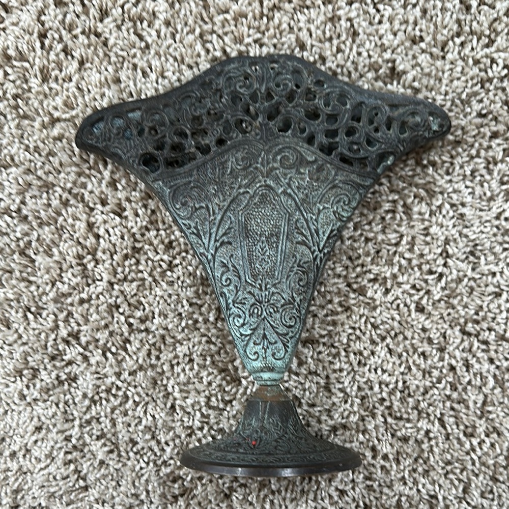 Godinger Silver Ornate Silverplated Pierced Fan Shaped Vase